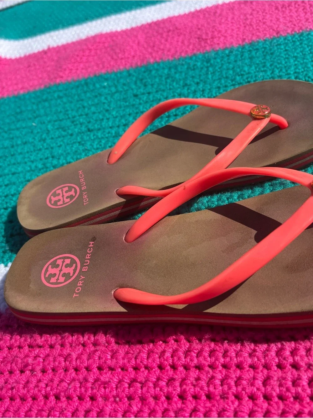 Tory Burch Coral Rubber Flip Flops Pool Beach Sandals Size 11 preppy vacation